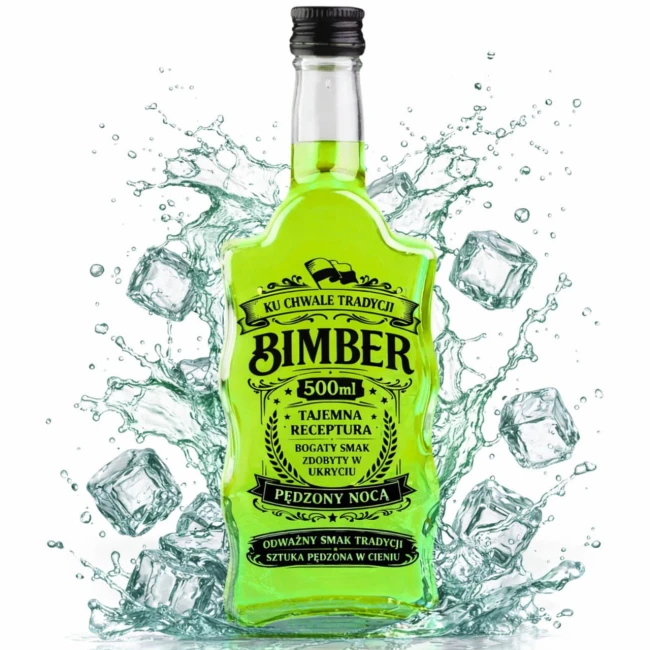 Pusta szklana butelka przed napełnieniem