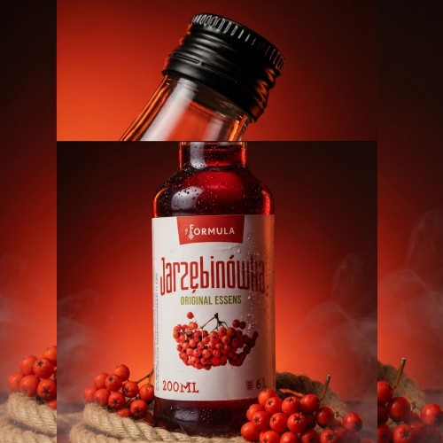 Zaprawka do alkoholu o smaku jarzębinówki